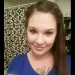 Meet your Posher, Leah